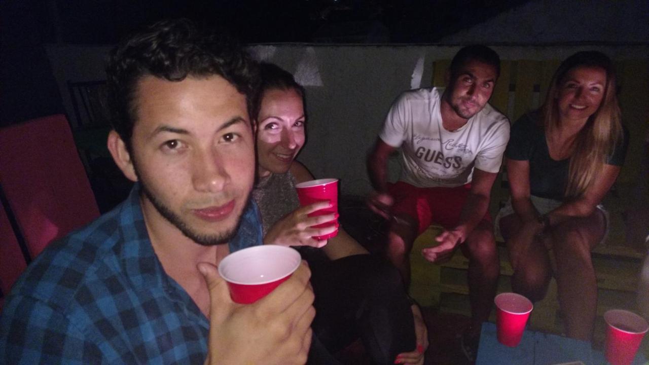 Kukulcan Hostel & Friends แคนคูน ภายนอก รูปภาพ